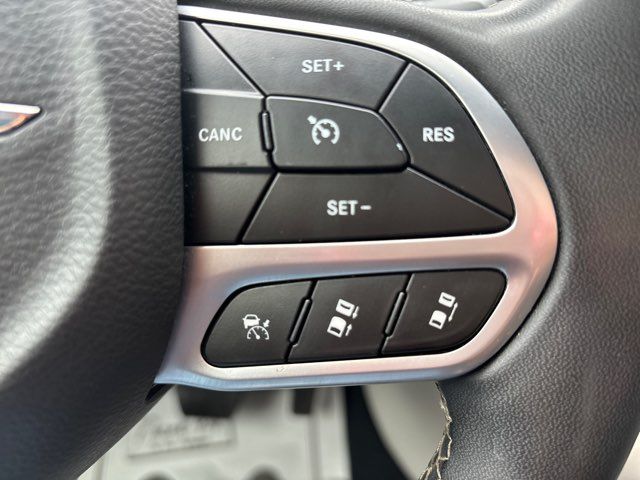 2022 Chrysler Pacifica Touring L | San Antonio, TX | Clear Choice Automotive South