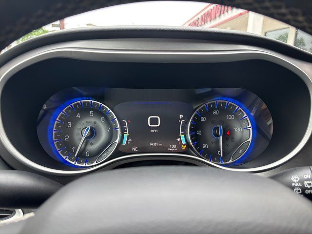 2022 Chrysler Pacifica Touring L | San Antonio, TX | Clear Choice Automotive South