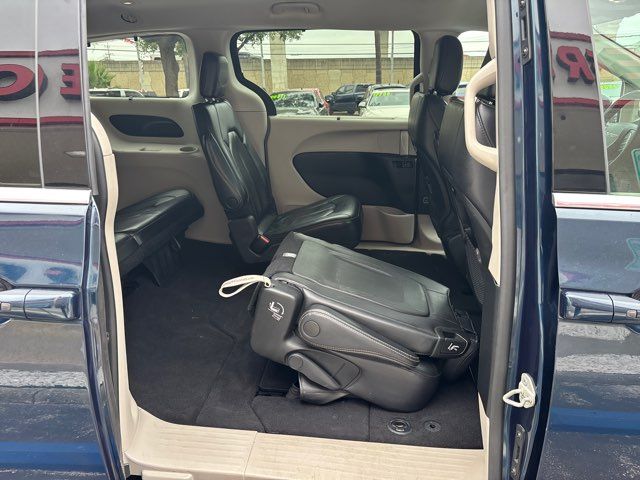 2022 Chrysler Pacifica Touring L | San Antonio, TX | Clear Choice Automotive South