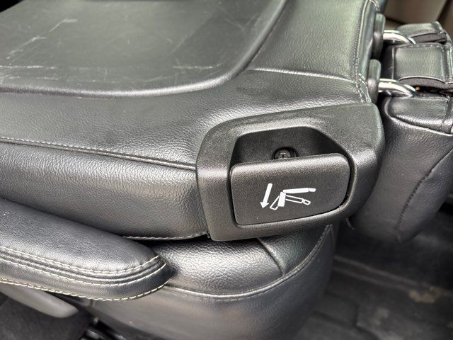 2022 Chrysler Pacifica Touring L | San Antonio, TX | Clear Choice Automotive South