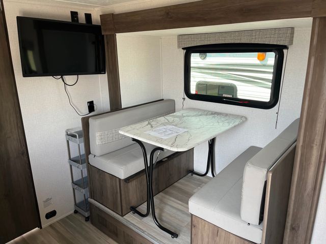 2022 Coachmen Clipper 17FQS