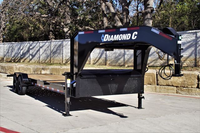 2024 Diamond C HDT 207 GOOSENECK 26' LOW PROFILE HYDRAULICALLY DAMPENED TILT | Keller, TX | Complete Trailers of Texas 2024 Diamond C HDT 207 GOOSENECK 26' LOW PROFILE HYDRAULICALLY DAMPENED TILT | Keller, TX | Complete Trailers of Texas