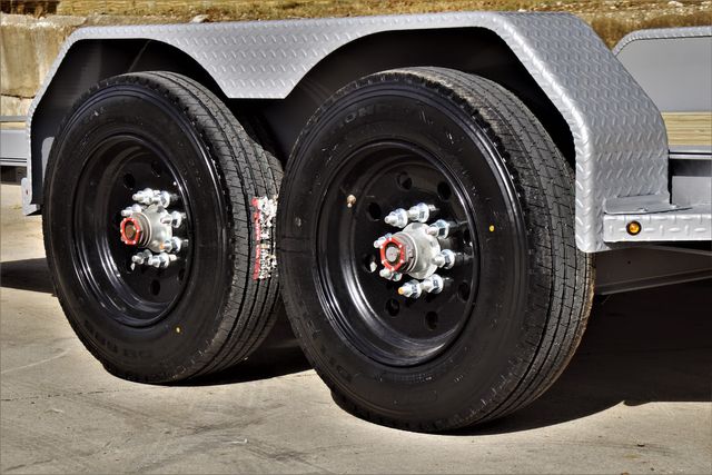 2024 Diamond C HDT 208 22' HEAVY DUTY HYDRAULICALLY DAMPENED TILT | Keller, TX | Complete Trailers of Texas 2024 Diamond C HDT 208 22' HEAVY DUTY HYDRAULICALLY DAMPENED TILT | Keller, TX | Complete Trailers of Texas
