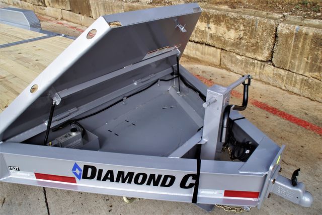 2024 Diamond C HDT 208 22' HEAVY DUTY HYDRAULICALLY DAMPENED TILT | Keller, TX | Complete Trailers of Texas 2024 Diamond C HDT 208 22' HEAVY DUTY HYDRAULICALLY DAMPENED TILT | Keller, TX | Complete Trailers of Texas