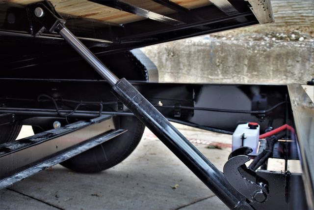 2024 Diamond C HDT 307 28' LOW PROFILE HYDRAULICALLY DAMPENED TILT | Keller, TX | Complete Trailers of Texas 2024 Diamond C HDT 307 28' LOW PROFILE HYDRAULICALLY DAMPENED TILT | Keller, TX | Complete Trailers of Texas