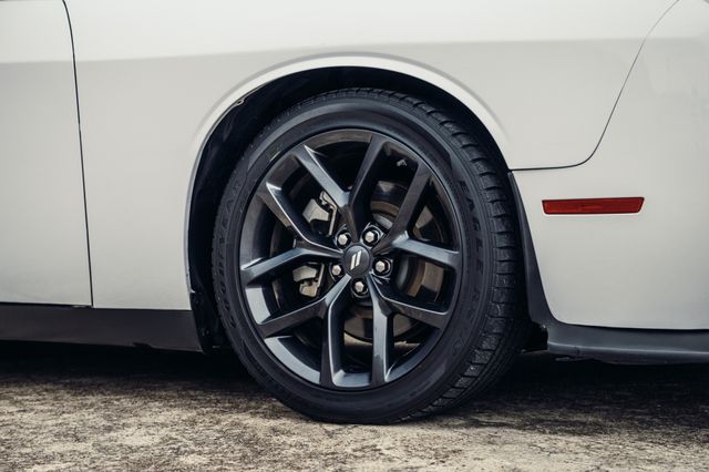 2022 Dodge Challenger R/T | Addison, TX | Apex Auto Sports
