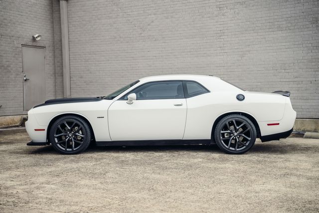 2022 Dodge Challenger R/T | Addison, TX | Apex Auto Sports