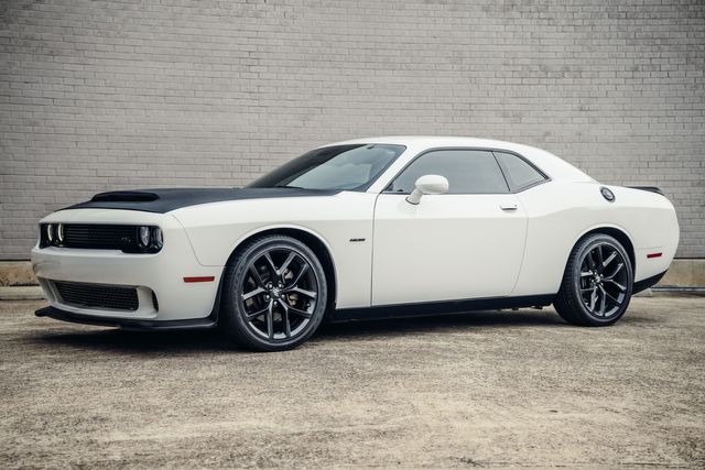 2022 Dodge Challenger R/T | Addison, TX | Apex Auto Sports