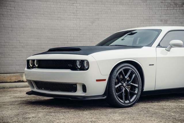 2022 Dodge Challenger R/T | Addison, TX | Apex Auto Sports 2022 Dodge Challenger R/T | Addison, TX | Apex Auto Sports