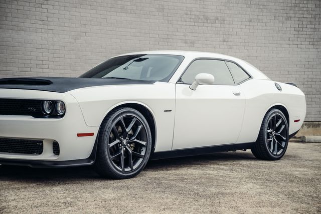 2022 Dodge Challenger R/T | Addison, TX | Apex Auto Sports 2022 Dodge Challenger R/T | Addison, TX | Apex Auto Sports