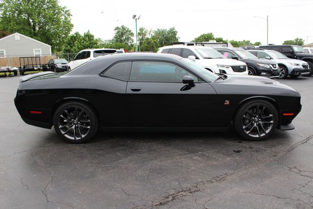2022 Dodge Challenger R/T Scat Pack Manual | Granite City, Illinois | MasterCars Company Inc.