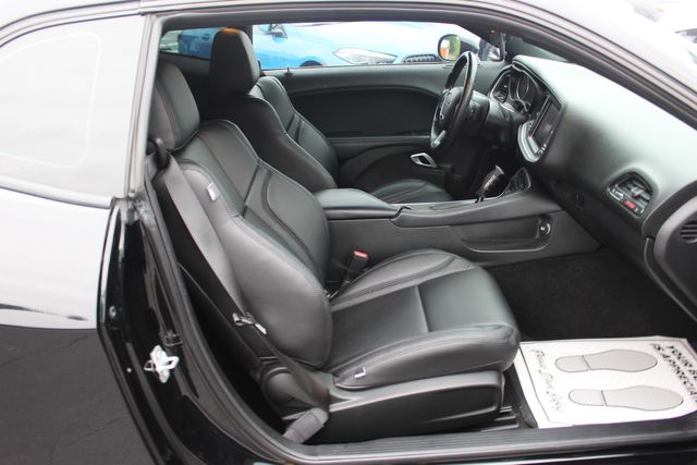 2022 Dodge Challenger R/T Scat Pack Manual | Granite City, Illinois | MasterCars Company Inc. 2022 Dodge Challenger R/T Scat Pack Manual | Granite City, Illinois | MasterCars Company Inc.