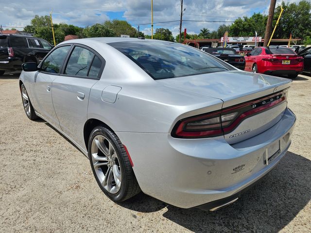 2022 Dodge Charger SXT | Brownsville TX | English Motors 2022 Dodge Charger SXT | Brownsville TX | English Motors