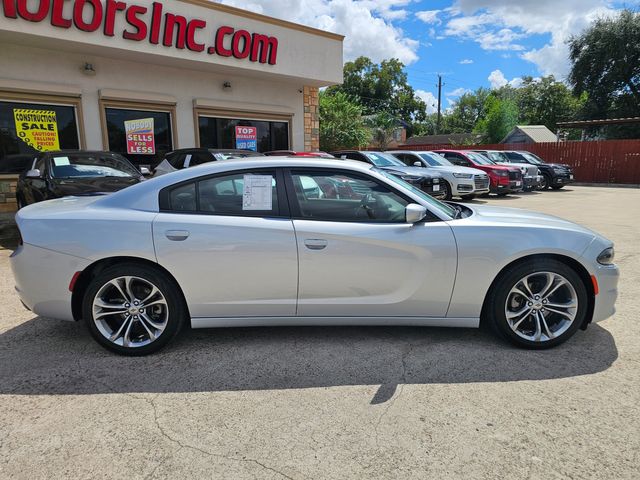 2022 Dodge Charger SXT | Brownsville TX | English Motors 2022 Dodge Charger SXT | Brownsville TX | English Motors