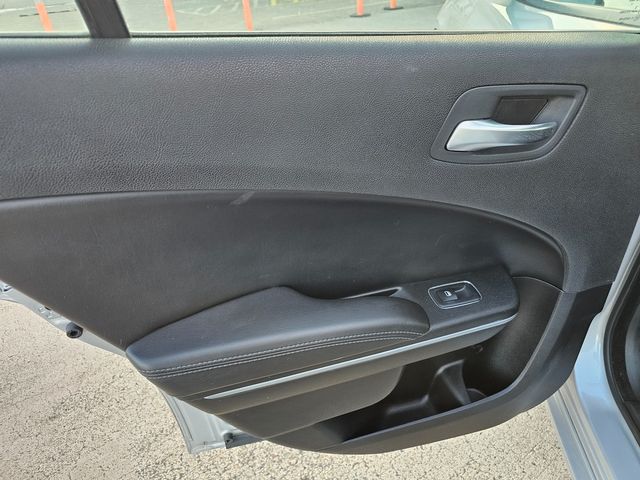 2022 Dodge Charger SXT | Brownsville TX | English Motors 2022 Dodge Charger SXT | Brownsville TX | English Motors