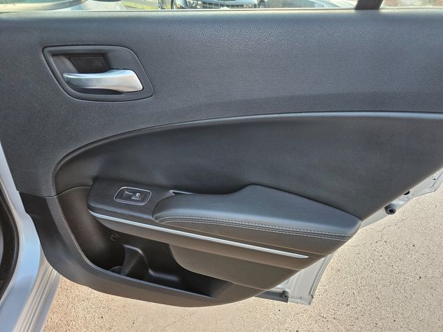 2022 Dodge Charger SXT | Brownsville TX | English Motors 2022 Dodge Charger SXT | Brownsville TX | English Motors