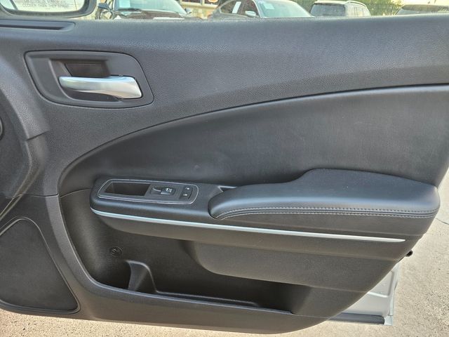 2022 Dodge Charger SXT | Brownsville TX | English Motors 2022 Dodge Charger SXT | Brownsville TX | English Motors