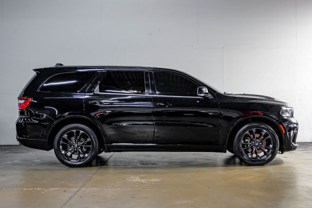 2022 Dodge Durango R/T BLACKTOP  Preferred Pkg. 22C RED LEATHER Roof | Dallas, TX | East Dallas Diesel