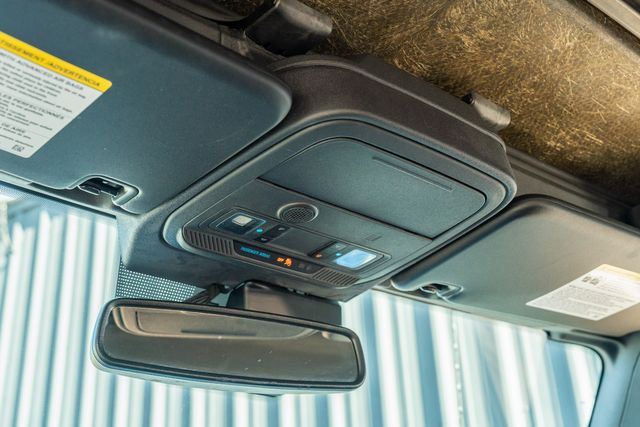 2022 Ford Bronco Outer Banks 4X4 / VELOCITY BLUE / BIG SCREEN | Austin, TX | Rocky Mountain Truck Stop Austin 2022 Ford Bronco Outer Banks 4X4 / VELOCITY BLUE / BIG SCREEN | Austin, TX | Rocky Mountain Truck Stop Austin