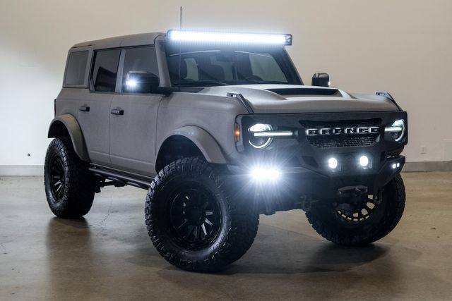 2022 Ford Bronco Wildtrak 4X4,DUPONT KEVLAR,LIFTED,BUMPERS,LED'S | Carrollton, TX | Texas Vehicle Exchange