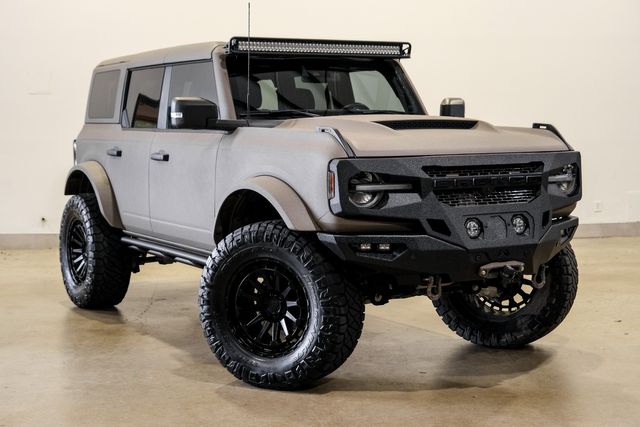 2022 Ford Bronco Wildtrak 4X4,DUPONT KEVLAR,LIFTED,BUMPERS,LED'S | Carrollton, TX | Texas Vehicle Exchange