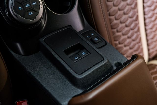 2022 Ford Bronco Wildtrak ,4X4, DUPONT KEVLAR,LIFTED,BUMPERS, 9K | Carrollton, TX | Texas Vehicle Exchange