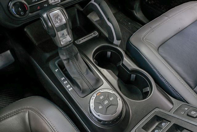 2022 Ford Bronco Outer Banks 4X4 / VELOCITY BLUE / BIG SCREEN | Austin, TX | Rocky Mountain Truck Stop Austin 2022 Ford Bronco Outer Banks 4X4 / VELOCITY BLUE / BIG SCREEN | Austin, TX | Rocky Mountain Truck Stop Austin