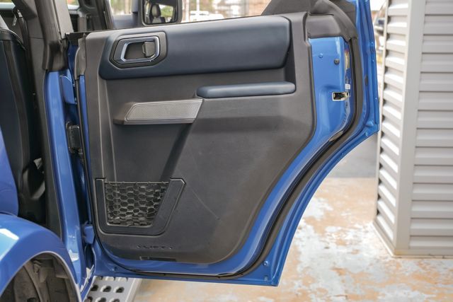 2022 Ford Bronco Outer Banks 4X4 / VELOCITY BLUE / BIG SCREEN | Austin, TX | Rocky Mountain Truck Stop Austin 2022 Ford Bronco Outer Banks 4X4 / VELOCITY BLUE / BIG SCREEN | Austin, TX | Rocky Mountain Truck Stop Austin