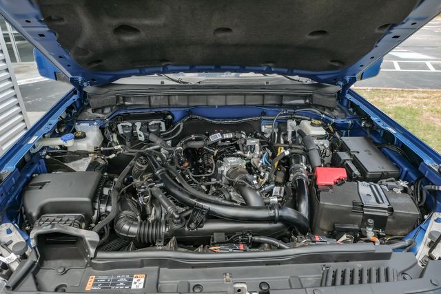 2022 Ford Bronco Outer Banks 4X4 / VELOCITY BLUE / BIG SCREEN | Austin, TX | Rocky Mountain Truck Stop Austin 2022 Ford Bronco Outer Banks 4X4 / VELOCITY BLUE / BIG SCREEN | Austin, TX | Rocky Mountain Truck Stop Austin