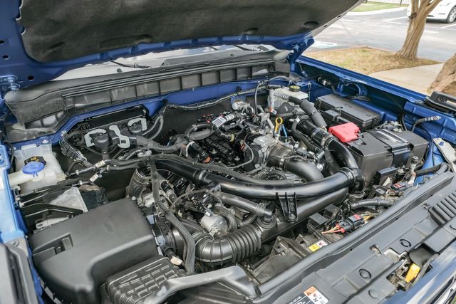 2022 Ford Bronco Outer Banks 4X4 / VELOCITY BLUE / BIG SCREEN | Austin, TX | Rocky Mountain Truck Stop Austin 2022 Ford Bronco Outer Banks 4X4 / VELOCITY BLUE / BIG SCREEN | Austin, TX | Rocky Mountain Truck Stop Austin