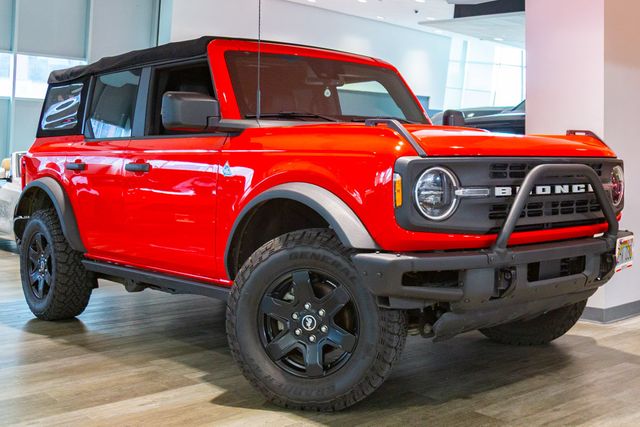 2022 Ford Bronco 4WD at Autosource, photo 1