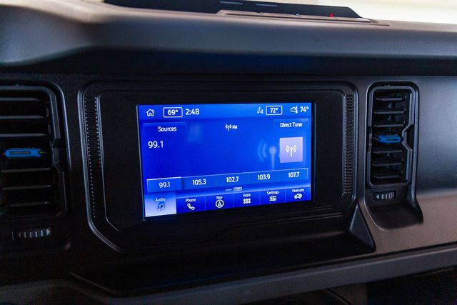 2022 Ford Bronco 4WD Black Diamond Advanced