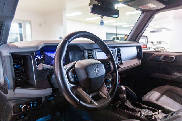 2022 Ford Bronco 4WD Black Diamond Advanced