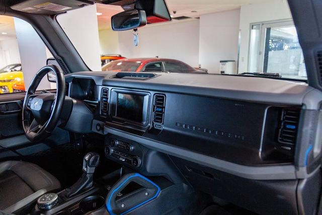 2022 Ford Bronco 4WD Black Diamond Advanced