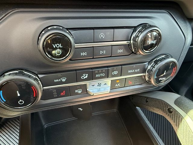 2022 Ford Bronco HOT PINK PEARL LIFTED LEATHER LOADED | Plant City, FL | psv5 DEMO - Bayshore Automotive 2022 Ford Bronco HOT PINK PEARL LIFTED LEATHER LOADED | Plant City, FL | psv5 DEMO - Bayshore Automotive