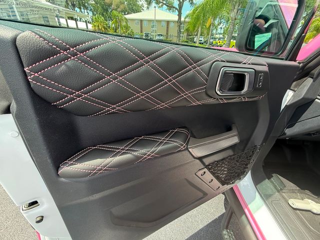2022 Ford Bronco BAYSHORE BRONCO PINK PEARL HARDTOP | Plant City, FL | psv5 DEMO - Bayshore Automotive 2022 Ford Bronco BAYSHORE BRONCO PINK PEARL HARDTOP | Plant City, FL | psv5 DEMO - Bayshore Automotive