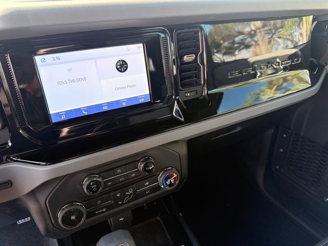 2022 Ford Bronco V6 SATIN BLACK BAYSHORE BRONCO LIFTED LEATHER 37"s | Plant City, FL | psv5 DEMO - Bayshore Automotive 2022 Ford Bronco V6 SATIN BLACK BAYSHORE BRONCO LIFTED LEATHER 37"s | Plant City, FL | psv5 DEMO - Bayshore Automotive