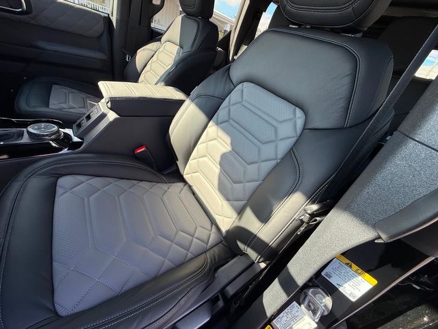 2022 Ford Bronco V6 SATIN BLACK BAYSHORE BRONCO LIFTED LEATHER 37"s | Plant City, FL | psv5 DEMO - Bayshore Automotive 2022 Ford Bronco V6 SATIN BLACK BAYSHORE BRONCO LIFTED LEATHER 37"s | Plant City, FL | psv5 DEMO - Bayshore Automotive