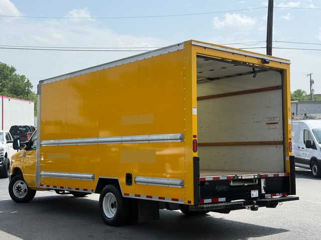 2022 Ford  E-350 CUTAWAY DUALLY AUTO 123K 176 WB 7.3L V8