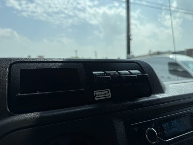 2022 Ford  E-350 CUTAWAY DUALLY AUTO 123K 176 WB 7.3L V8