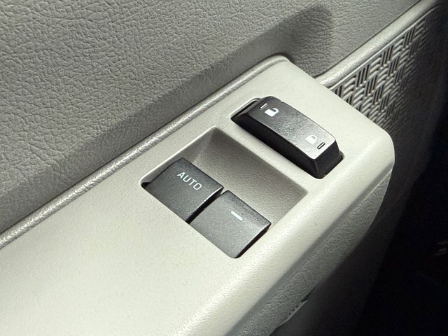 2022 Ford ECONOLINE E350 14FT Box 7.3L V8 | Canton, Ohio | Ohio Auto Warehouse LLC 2022 Ford ECONOLINE E350 14FT Box 7.3L V8 | Canton, Ohio | Ohio Auto Warehouse LLC