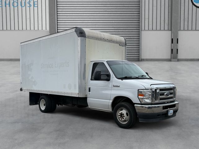 2022 Ford ECONOLINE E350 14FT Box 7.3L V8 | Canton, Ohio | Ohio Auto Warehouse LLC 2022 Ford ECONOLINE E350 14FT Box 7.3L V8 | Canton, Ohio | Ohio Auto Warehouse LLC