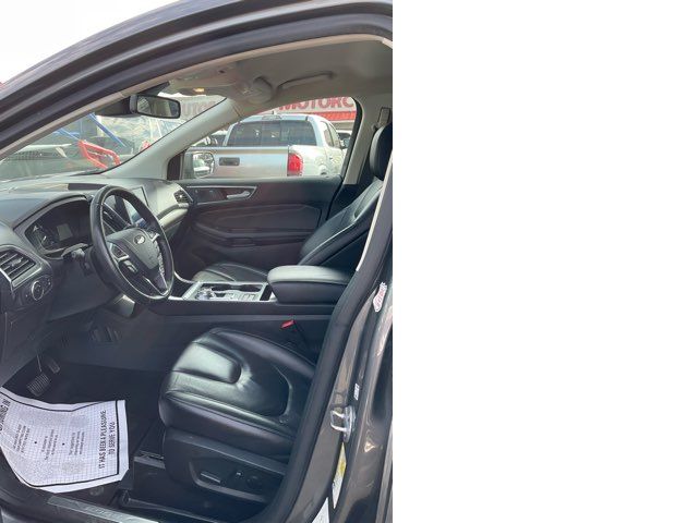 2022 Ford Edge Titanium 2022 Ford Edge Titanium