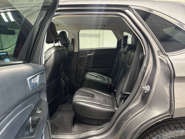 2022 Ford EDGE TITANIUM 2022 Ford EDGE TITANIUM