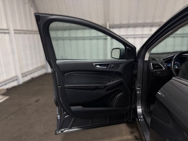 2022 Ford EDGE TITANIUM 2022 Ford EDGE TITANIUM