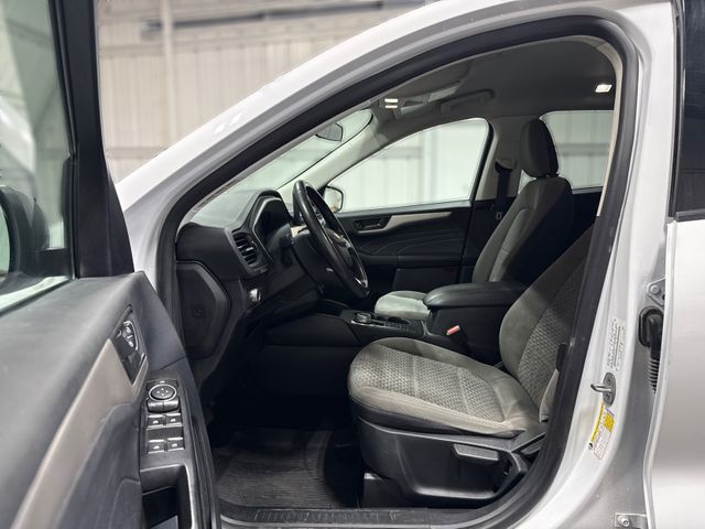 2022 Ford ESCAPE SE 2022 Ford ESCAPE SE