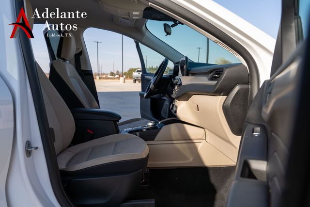 2022 Ford Escape Hybrid SE | Lubbock, TX | Adelante Autos