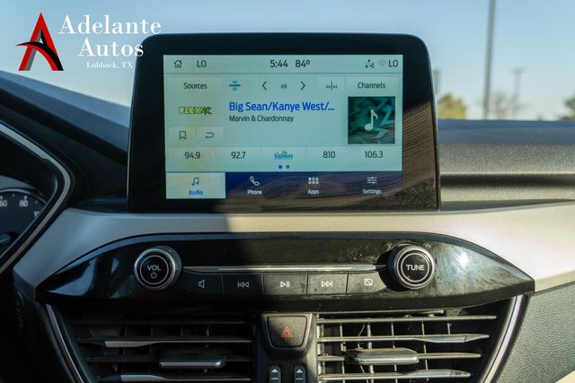 2022 Ford Escape Hybrid SE | Lubbock, TX | Adelante Autos 2022 Ford Escape Hybrid SE | Lubbock, TX | Adelante Autos