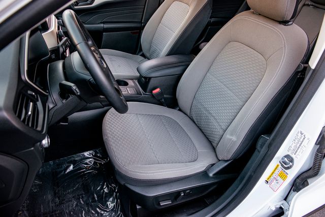 2022 Ford Escape SE | Van Nuys, CA | Stellar Auto INC.