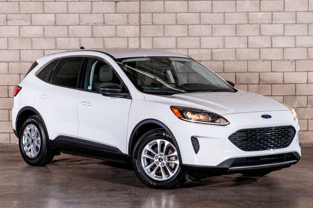 2022 Ford Escape SE | Van Nuys, CA | Stellar Auto INC. 2022 Ford Escape SE | Van Nuys, CA | Stellar Auto INC.